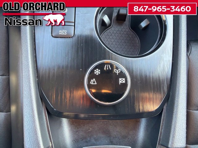 Used 2022 Nissan Rogue SV w/ SV Premium Package AWD/4WD image 15