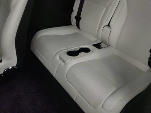 Used 2024 Tesla Model X AWD/4WD image 63