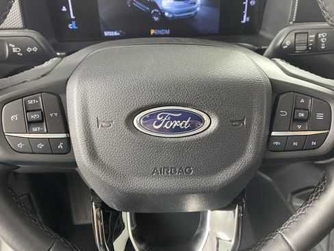 Used 2024 Ford Ranger XLT w/ FX4 Off-Road Package AWD/4WD image 17
