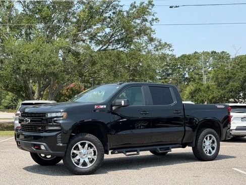 Used 2021 Chevrolet Silverado 1500 LT Trail Boss w/ Convenience Package II AWD/4WD image 1
