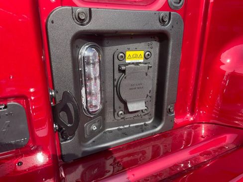 New 2026 Ford Maverick XLT w/ XLT Luxury Package AWD/4WD image 36