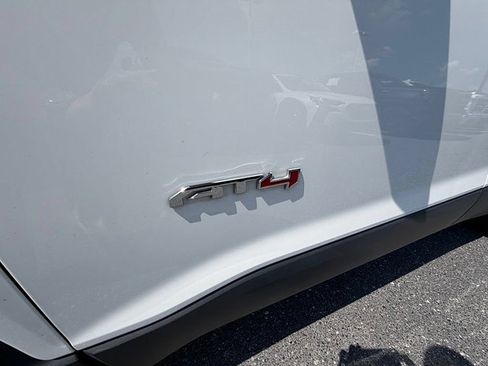 Certified 2023 GMC Acadia AT4 AWD/4WD image 11