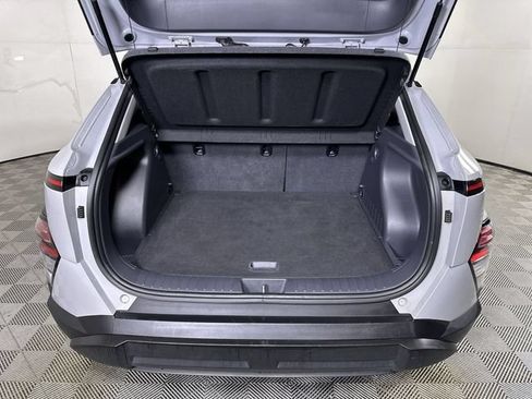 Used 2025 Hyundai Kona SEL AWD/4WD image 27