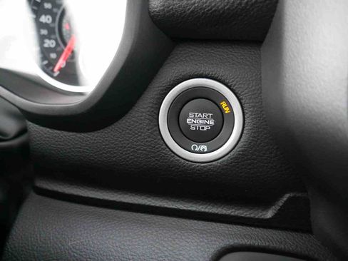 Used 2025 RAM 1500 Laramie w/ Sport Appearance Package image 43