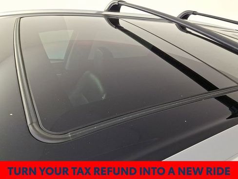 Certified 2018 Toyota Highlander Limited Platinum image 17