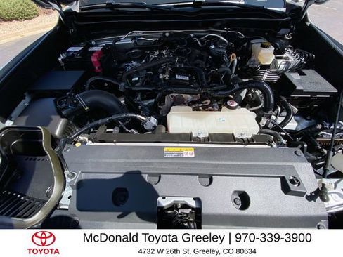 Used 2024 Toyota Tacoma SR5 AWD/4WD image 25