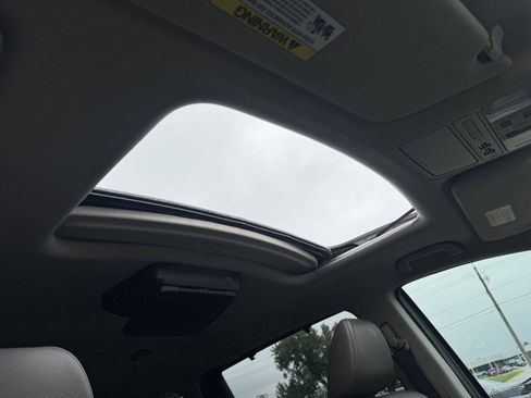 Used 2016 Honda Odyssey EX-L image 17