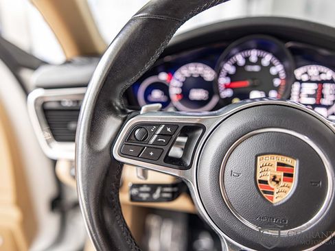 Used 2018 Porsche Panamera 4 AWD/4WD image 25