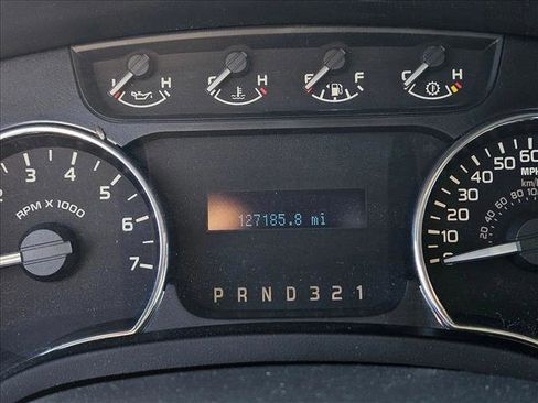 Used 2011 Ford F150 XLT image 12