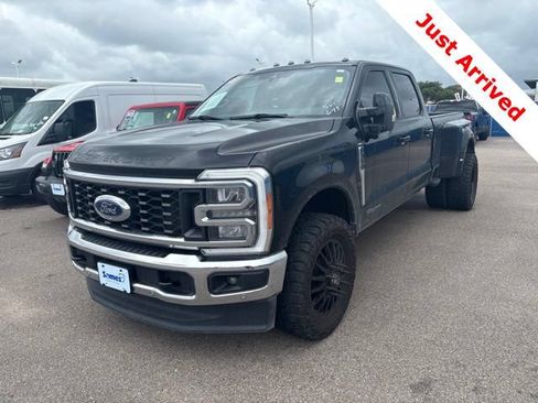 Used 2023 Ford F350 Lariat w/ Lariat Ultimate Package AWD/4WD image 1