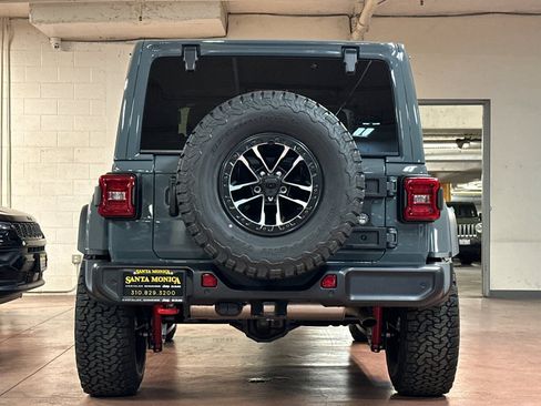 New 2025 Jeep Wrangler Rubicon w/ Xtreme 35 Tire Package image 4