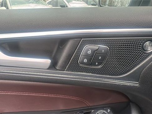 Used 2020 Ford Edge Titanium w/ Equipment Group 301A image 25