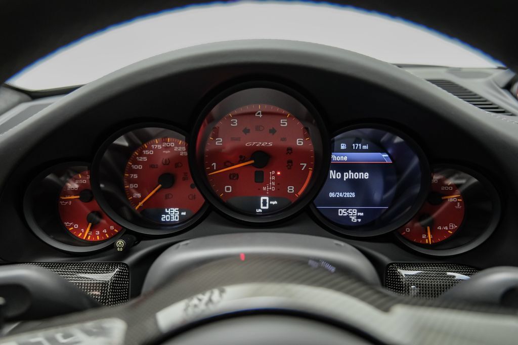 Used 2018 Porsche 911 GT2 RS RWD image 18