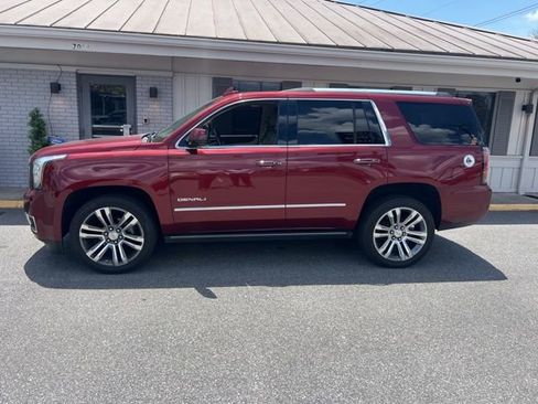 Used 2019 GMC Yukon Denali w/ Denali Ultimate Package RWD image 2