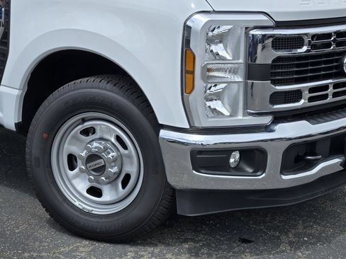 New 2024 Ford F350 XL w/ XL Chrome Package RWD image 24