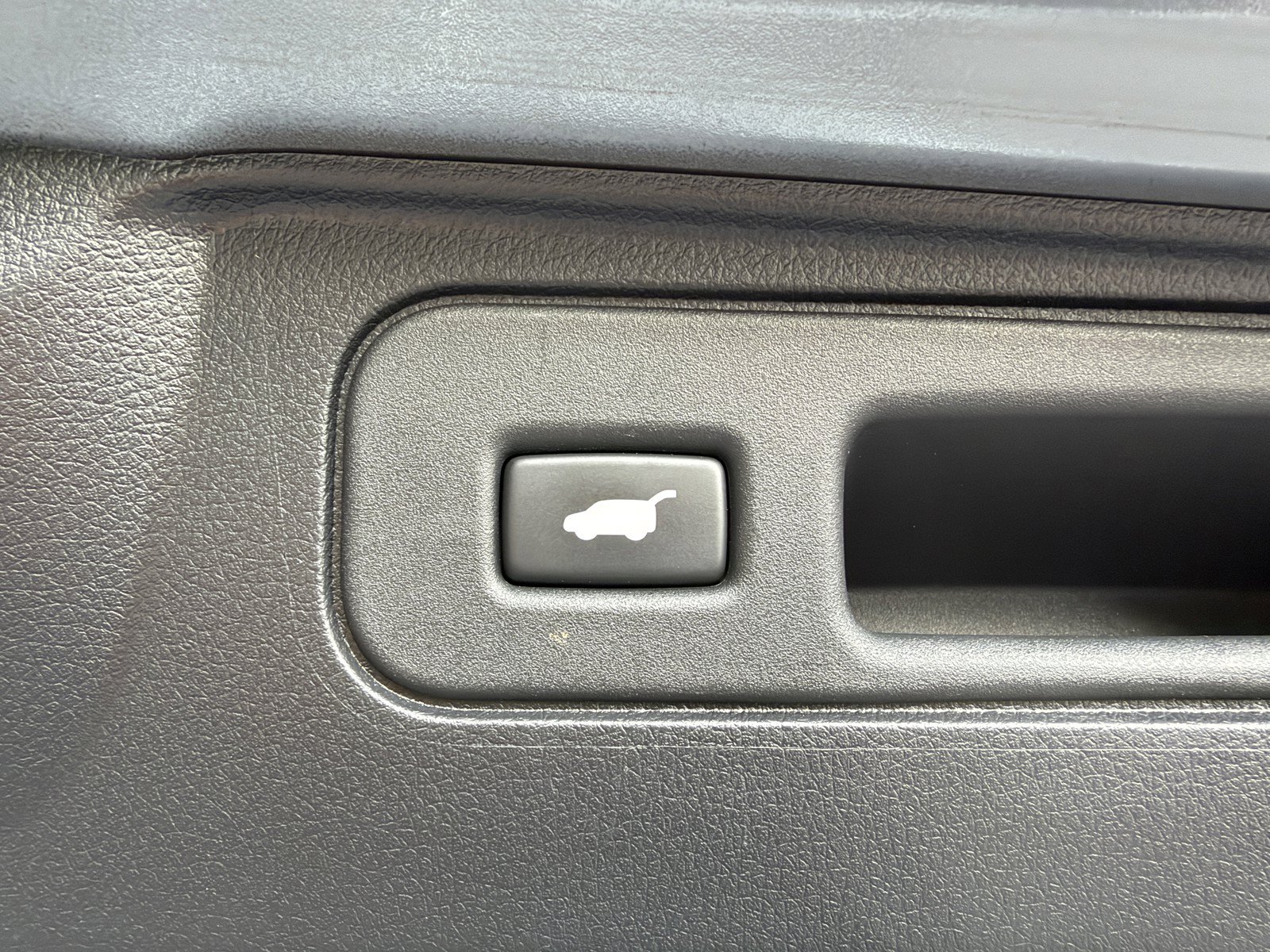 Used 2025 Honda Passport Black Edition image 9