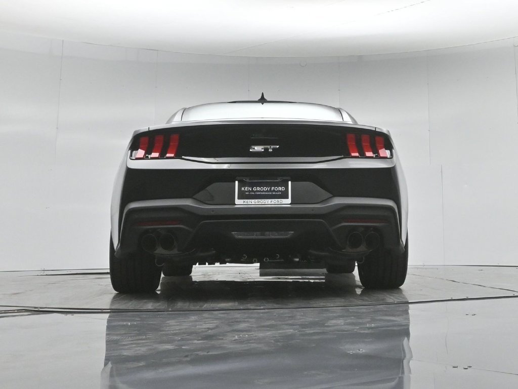 New 2026 Ford Mustang GT Premium w/ GT Performance Package RWD image 47