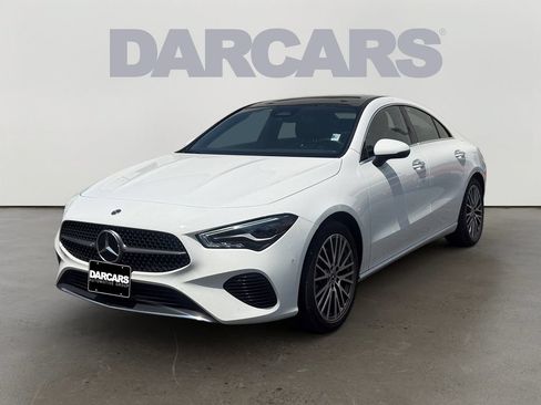 Used 2025 Mercedes-Benz CLA 250 4MATIC image 3