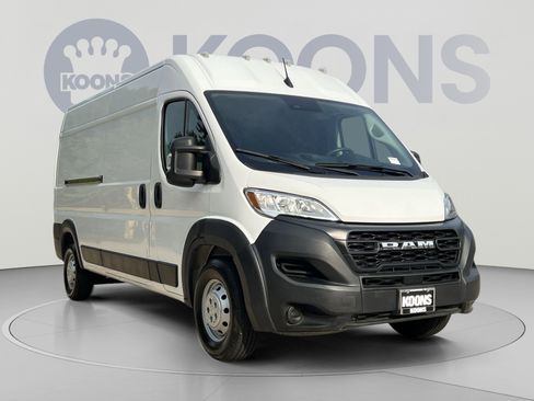 Used 2023 RAM ProMaster 2500 FWD image 10