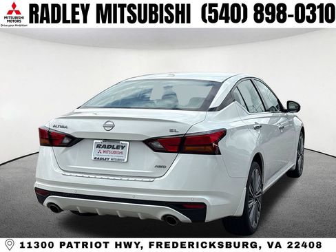 Used 2023 Nissan Altima 2.5 SL AWD/4WD image 19