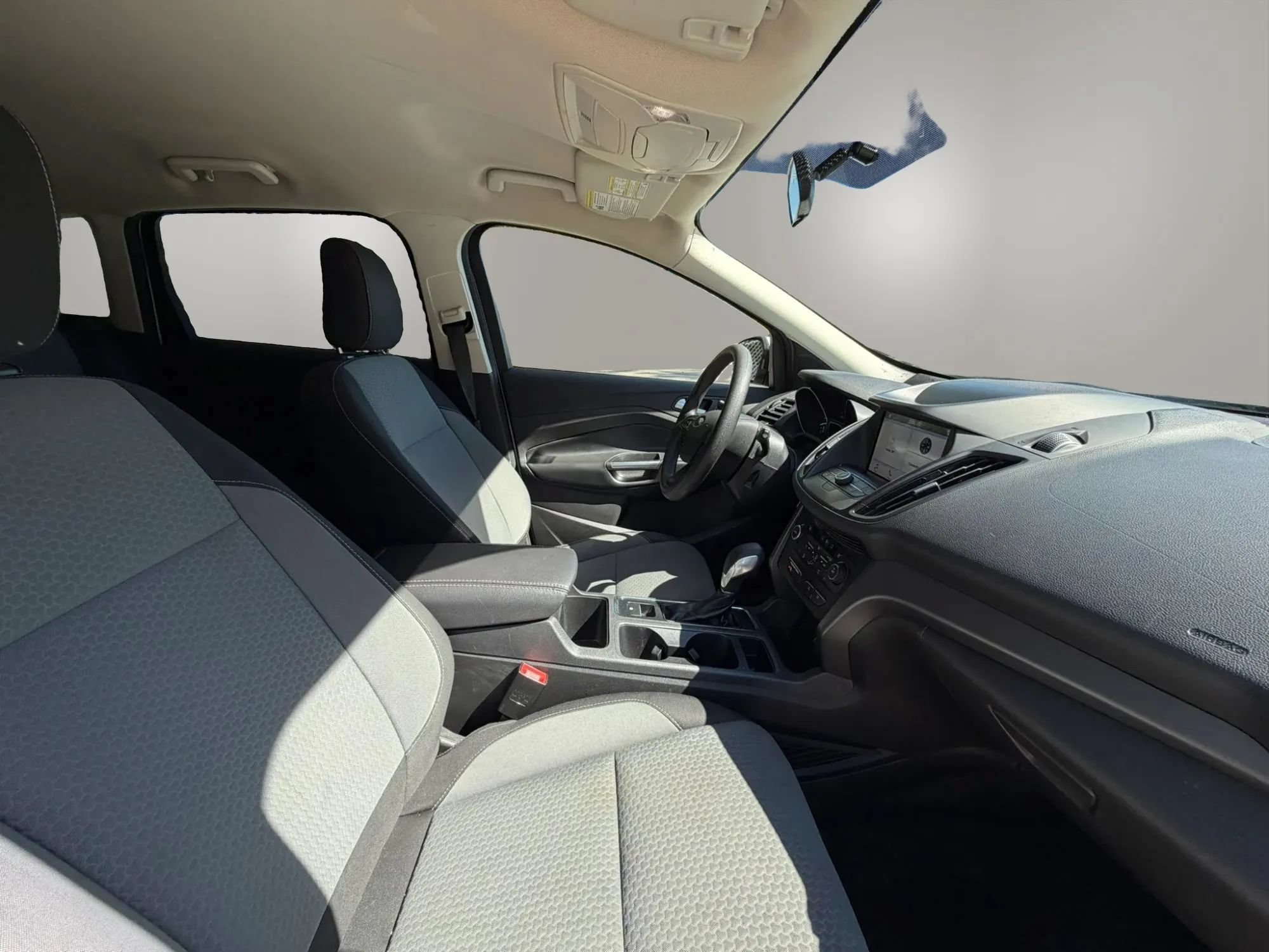 Used 2019 Ford Escape SE FWD image 11
