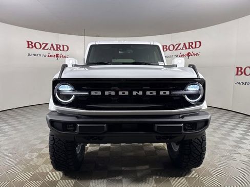 New 2025 Ford Bronco Outer Banks image 2