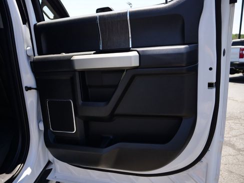 Used 2020 Ford F250 Lariat w/ Lariat Ultimate Package AWD/4WD image 46
