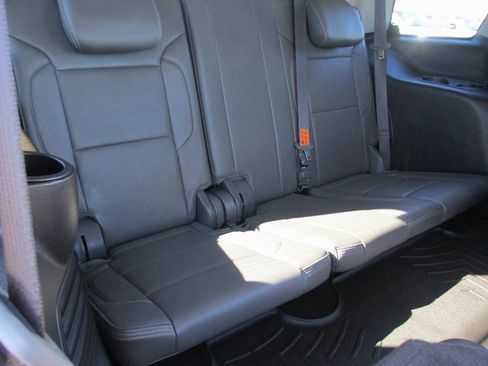 Used 2018 GMC Yukon Denali w/ Denali Ultimate Package image 27