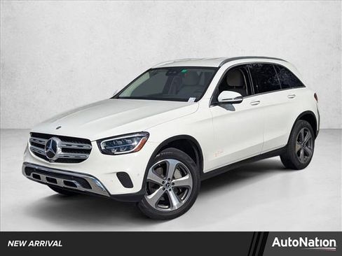 Used 2022 Mercedes-Benz GLC 300 image 1