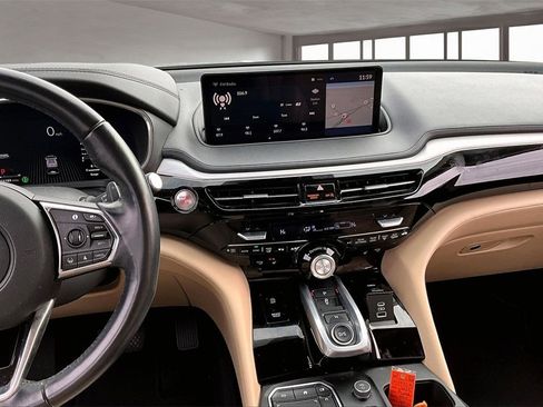 Certified 2022 Acura MDX SH-AWD w/ Technology Package image 6