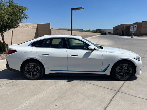 Used 2023 BMW i4 eDrive35 RWD image 5