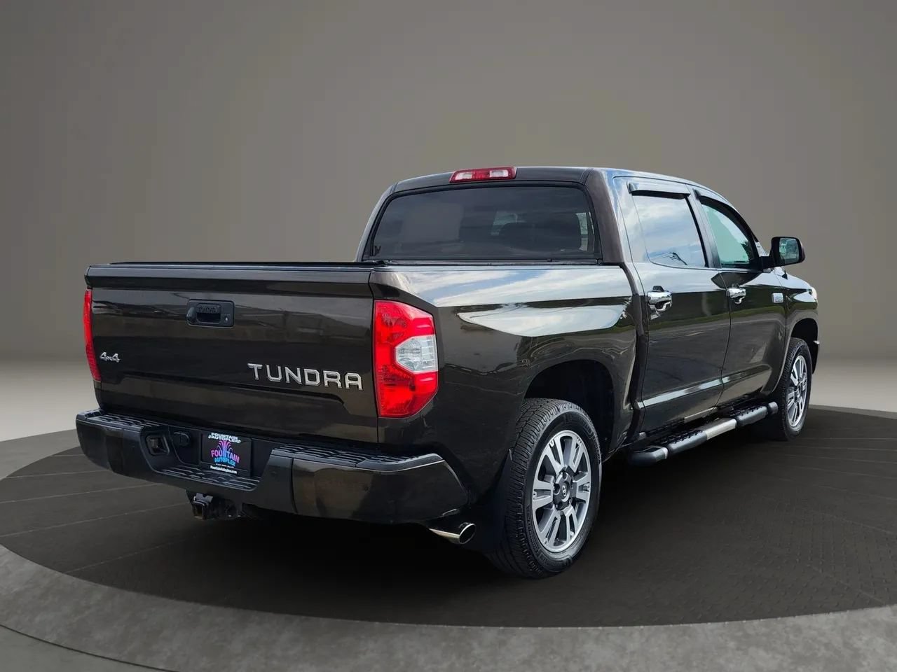 Used 2019 Toyota Tundra Platinum AWD/4WD image 7