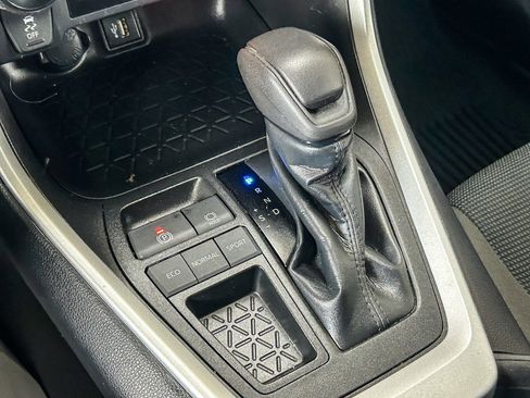 Used 2023 Toyota RAV4 LE FWD image 19