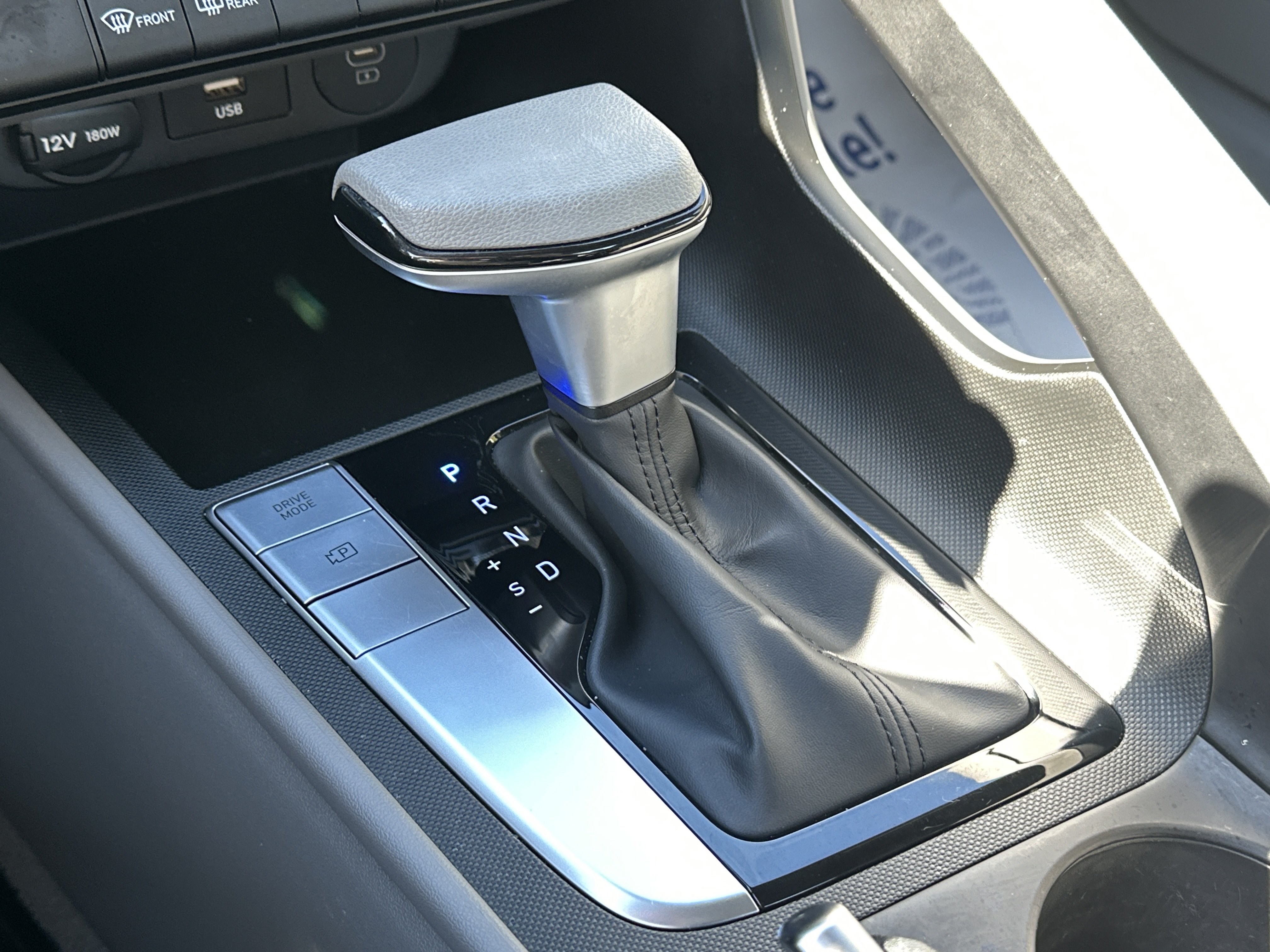 Certified 2024 Hyundai Elantra SEL FWD image 20