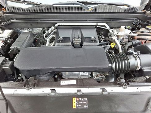 Certified 2024 Chevrolet Colorado Z71 w/ Z71 Convenience Package 2 image 30