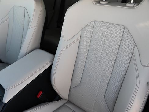 New 2026 BMW X3 xDrive30 w/ Premium Package image 8