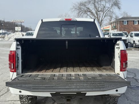 Used 2016 Ford F150 XLT w/ Equipment Group 302A Luxury image 4