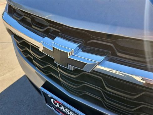 Used 2024 Chevrolet Trax LS w/ LS Convenience Package image 26