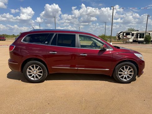 Used 2016 Buick Enclave Leather FWD image 5
