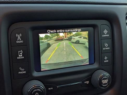 Used 2018 Jeep Compass Latitude image 14