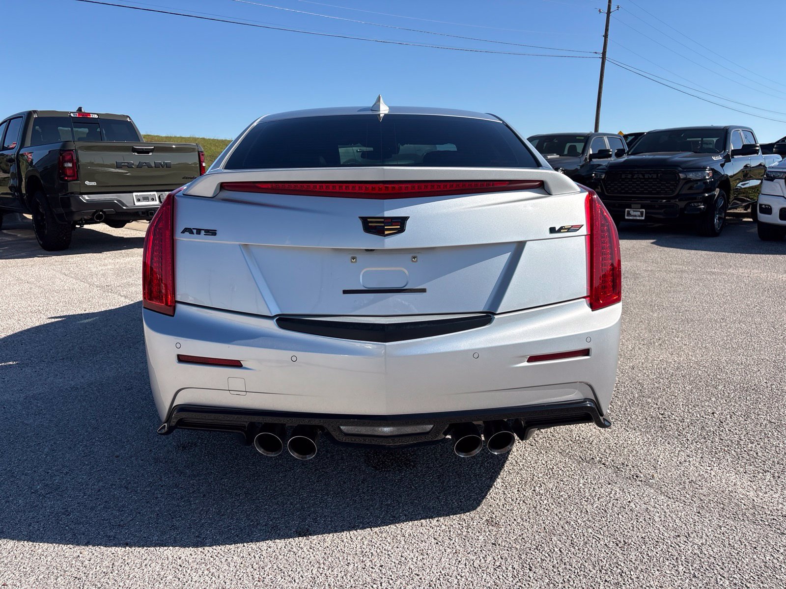 Used 2017 Cadillac ATS V w/ Luxury Package RWD image 5