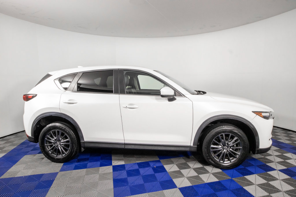 Used 2020 MAZDA CX-5 Touring FWD image 5