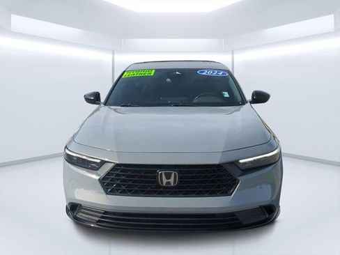 Used 2024 Honda Accord Sport image 8
