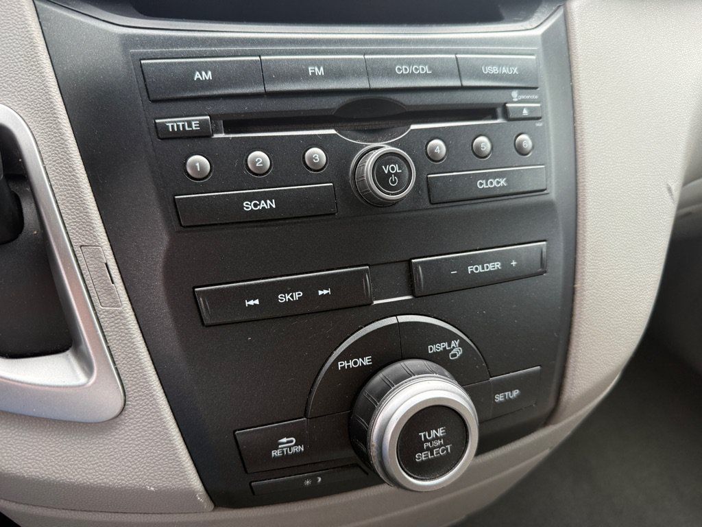 Used 2012 Honda Odyssey EX image 17