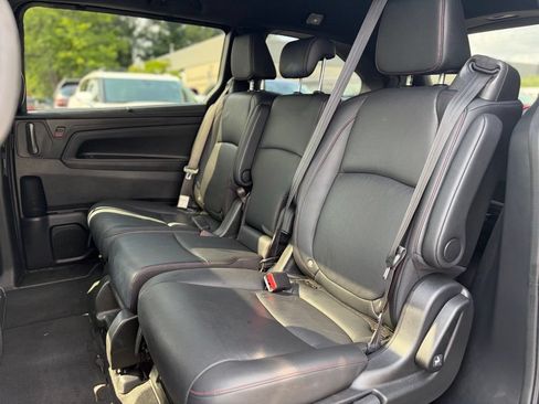 Used 2025 Honda Odyssey Sport-L image 15