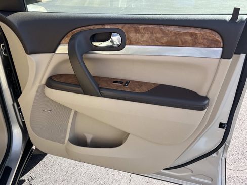 Used 2012 Buick Enclave Leather image 26