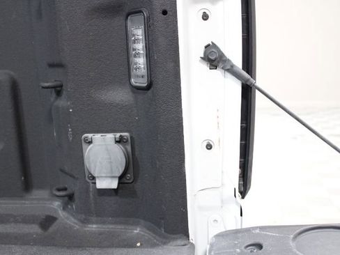 Used 2021 GMC Sierra 1500 AT4 image 13