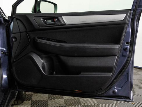 Used 2015 Subaru Outback 2.5i image 40