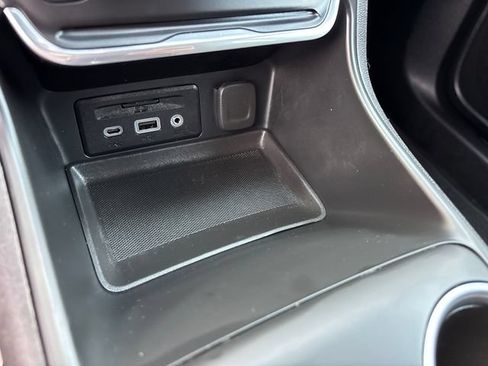Used 2020 GMC Terrain SLE w/ Driver Convenience Package FWD image 27