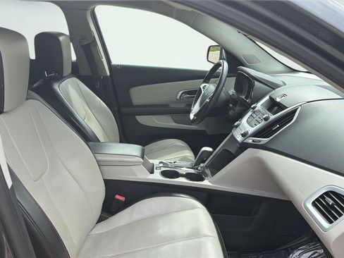 Used 2010 GMC Terrain SLT AWD/4WD image 3